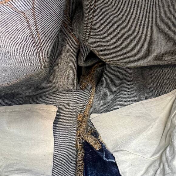 NWT Judy Blue Women's Straight Leg Jeans Size 3/26 Mid Rise Distressed JB88517 - Picture 11 of 16